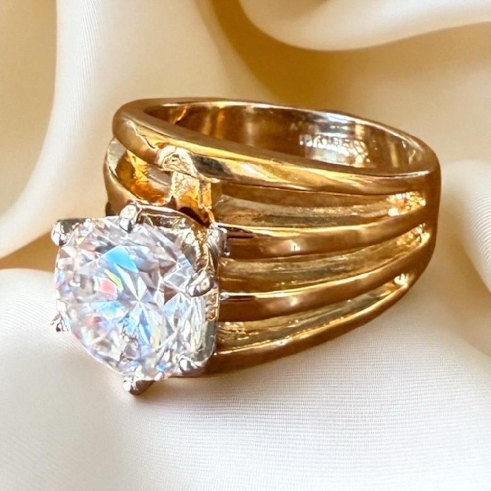 Vintage 18K Heavy Gold Plated 4CT Solitaire Statement Ring Size 7